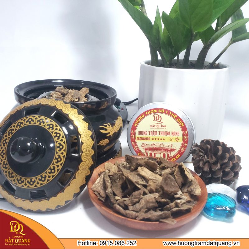 Xông Đốt Trầm Mùa Đông Hương Trầm Đất Quảng ấm áp, bảo vệ sức khỏe gia đình bạn