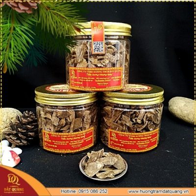 Trầm Miếng Vi Sinh Tiêu Hầu Cao Cấp 100gram