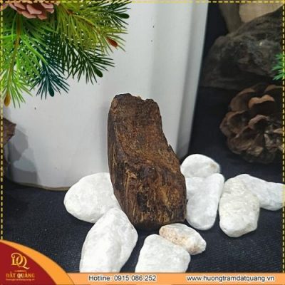 Kỳ Nam Chìm Hương Trầm Đất Quảng