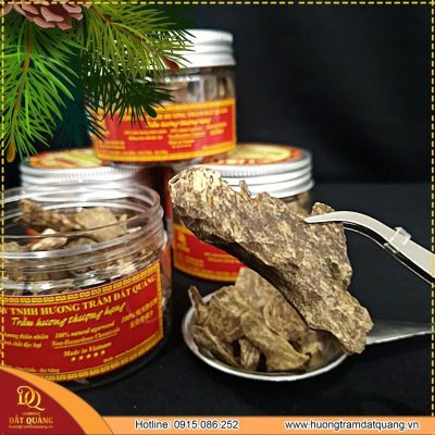 Trầm Miếng Vi Sinh Cao Cấp 25gram