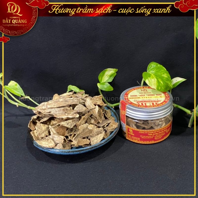 trầm-hương-miếng